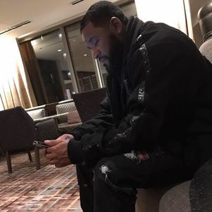 Meet your Posher, Larry